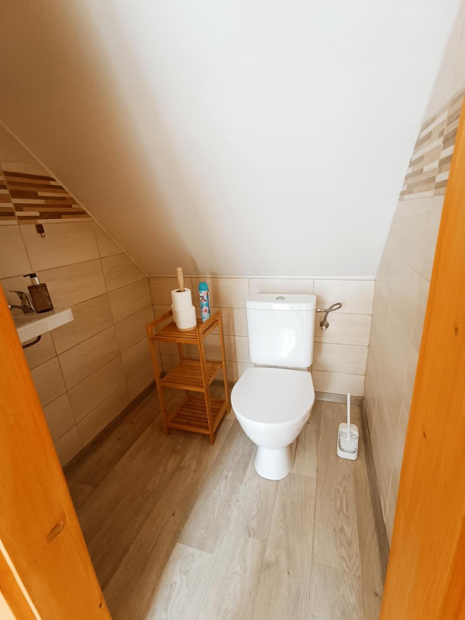 Vila Klidna Lokalita Na Kraji Lesa, Cely Dum S Uschovnu Kol Nová Bystřice Exteriér fotografie