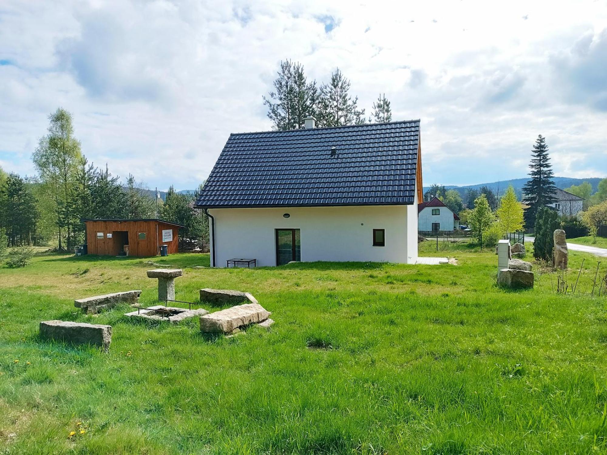 Vila Klidna Lokalita Na Kraji Lesa, Cely Dum S Uschovnu Kol Nová Bystřice Exteriér fotografie